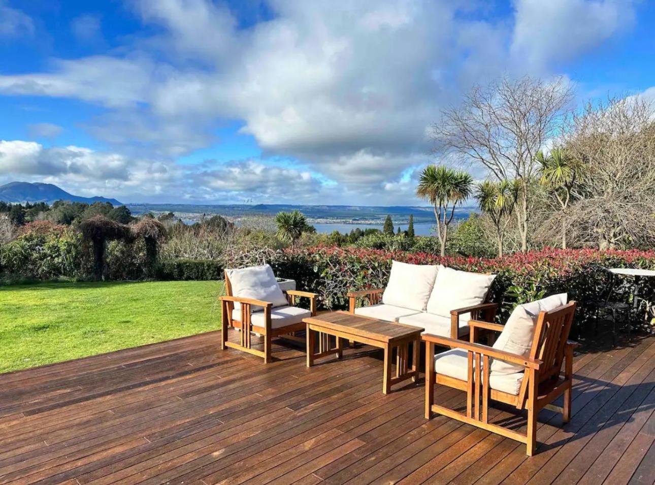 Acacia Bay Lodge Taupo Eksteriør bilde