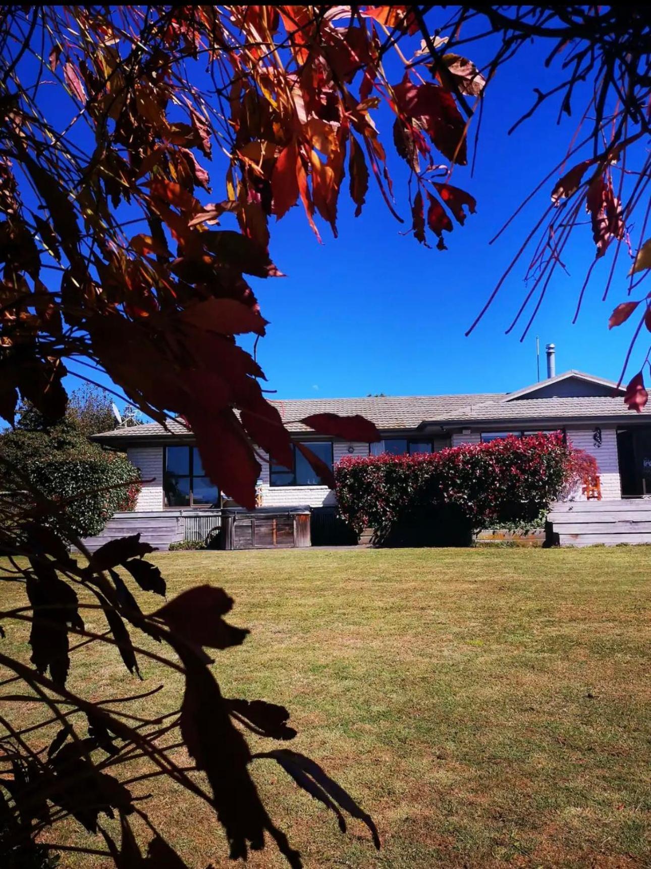 Acacia Bay Lodge Taupo Eksteriør bilde