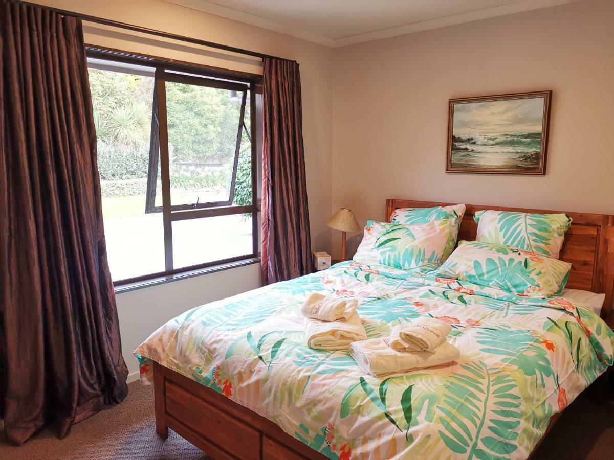 Acacia Bay Lodge Taupo Eksteriør bilde